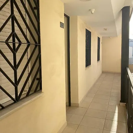 Maravilloso Apartamento En Primera Linea De Playa Con Vistas Al Mar En Caleta De Velez 2 D Exterior photo